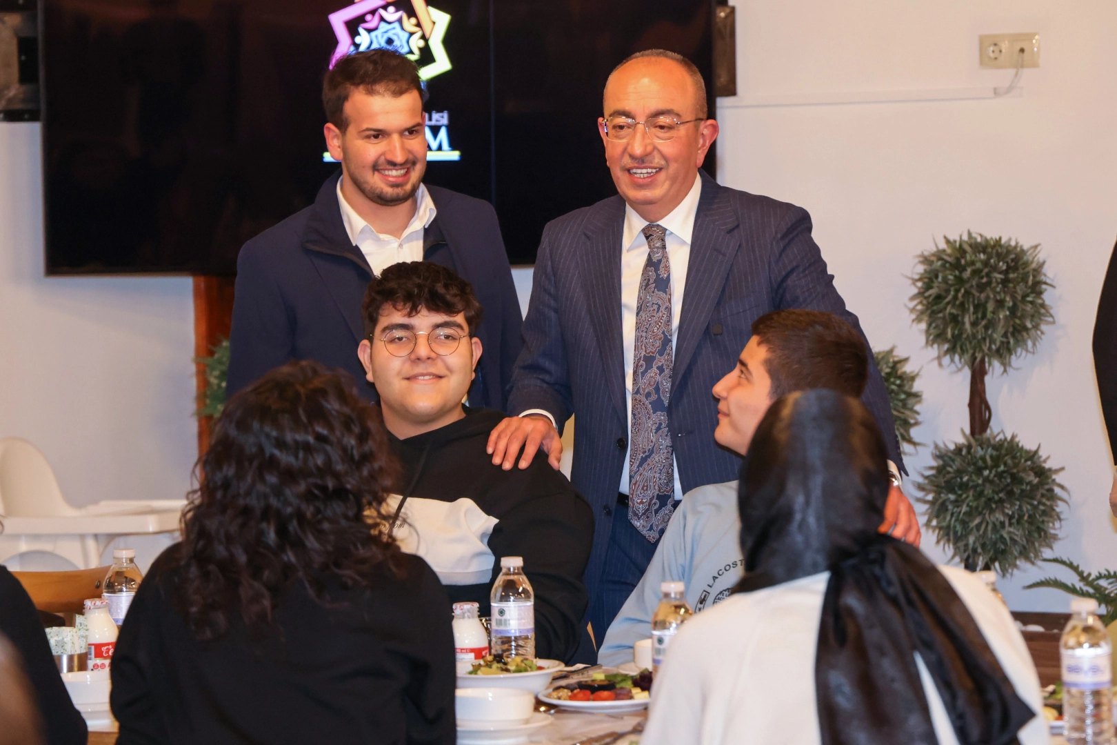 Başkan Kavuş Konya Meram gençliği ile buluştu