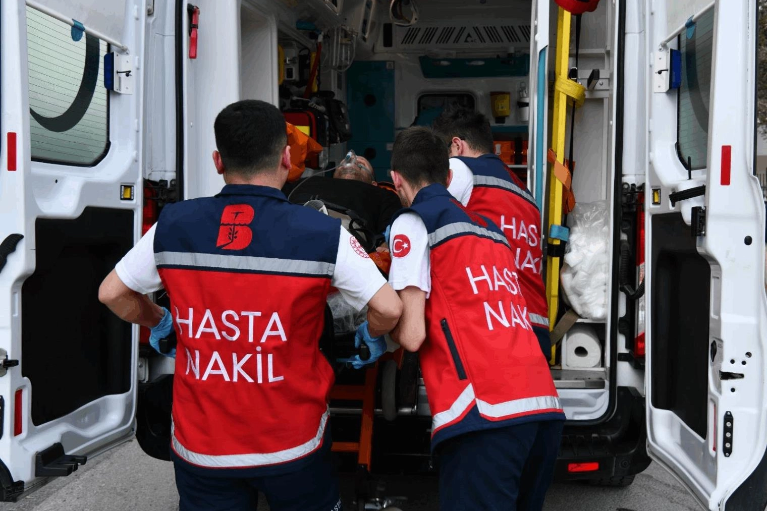 Balıkesir'de 3 bin 298 kişiye hasta nakil hizmeti