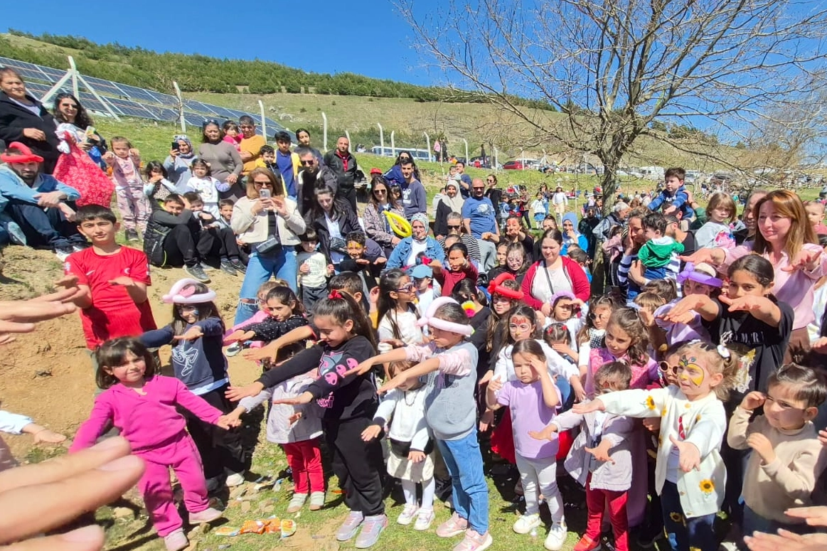 Bursa Gemlik'te uçurtma şenliği coşkuyla gerçekleşti