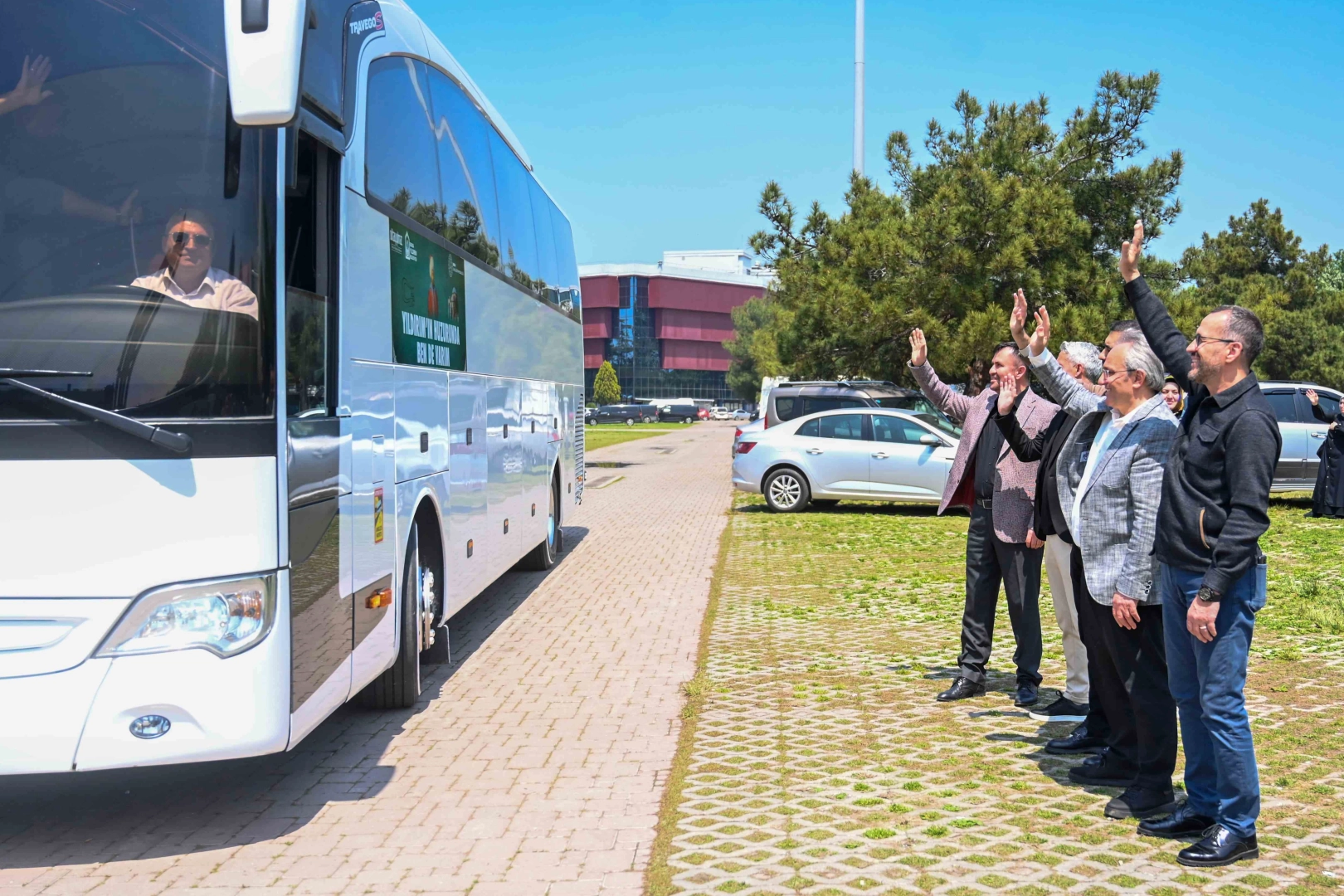 "Maziden Atiye" yolculuk da sıra erkek öğrencilerde