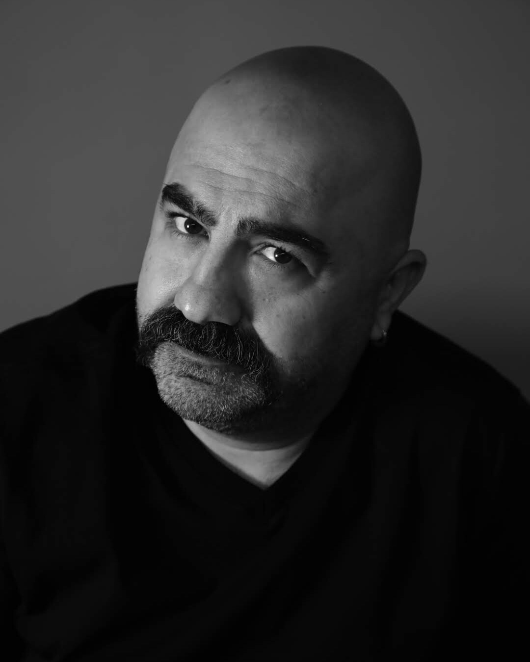 Mehmet Süha Bağdat: Sessiz Ama Derin İzler Bırakan Bir Sanatçı