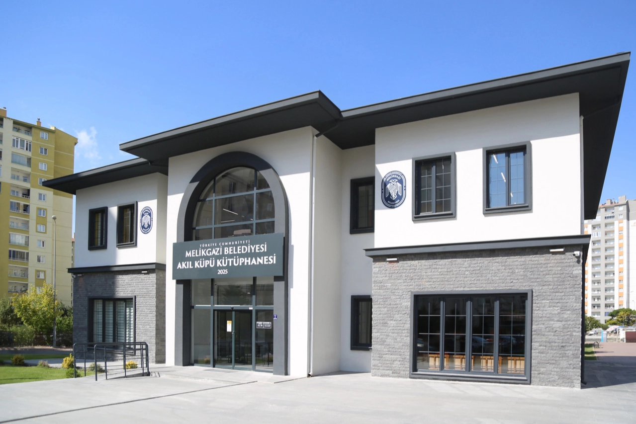 Akıl Küpü Kütüphanesi'ne yenisi ekleniyor