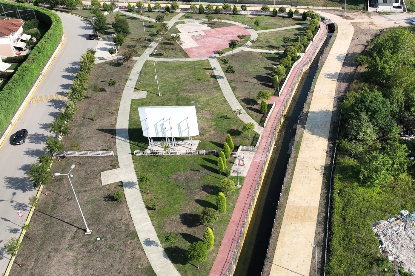 Kocaeli'de Kartepe’ye modern yürüyüş ve bisiklet yolu