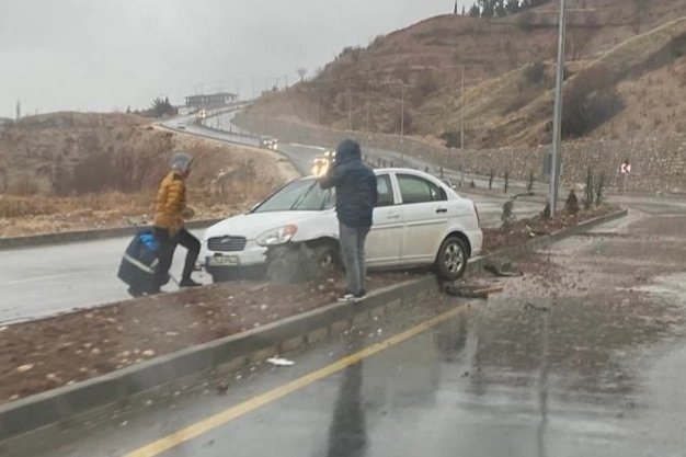 Adıyaman’da yağış kazaya neden oldu