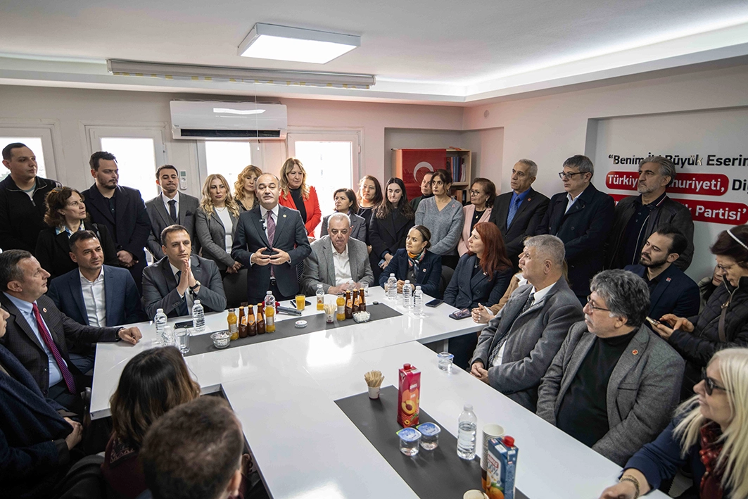 CHP Genel Başkan Yardımcısı Karabat’tan Bornova’ya tam not