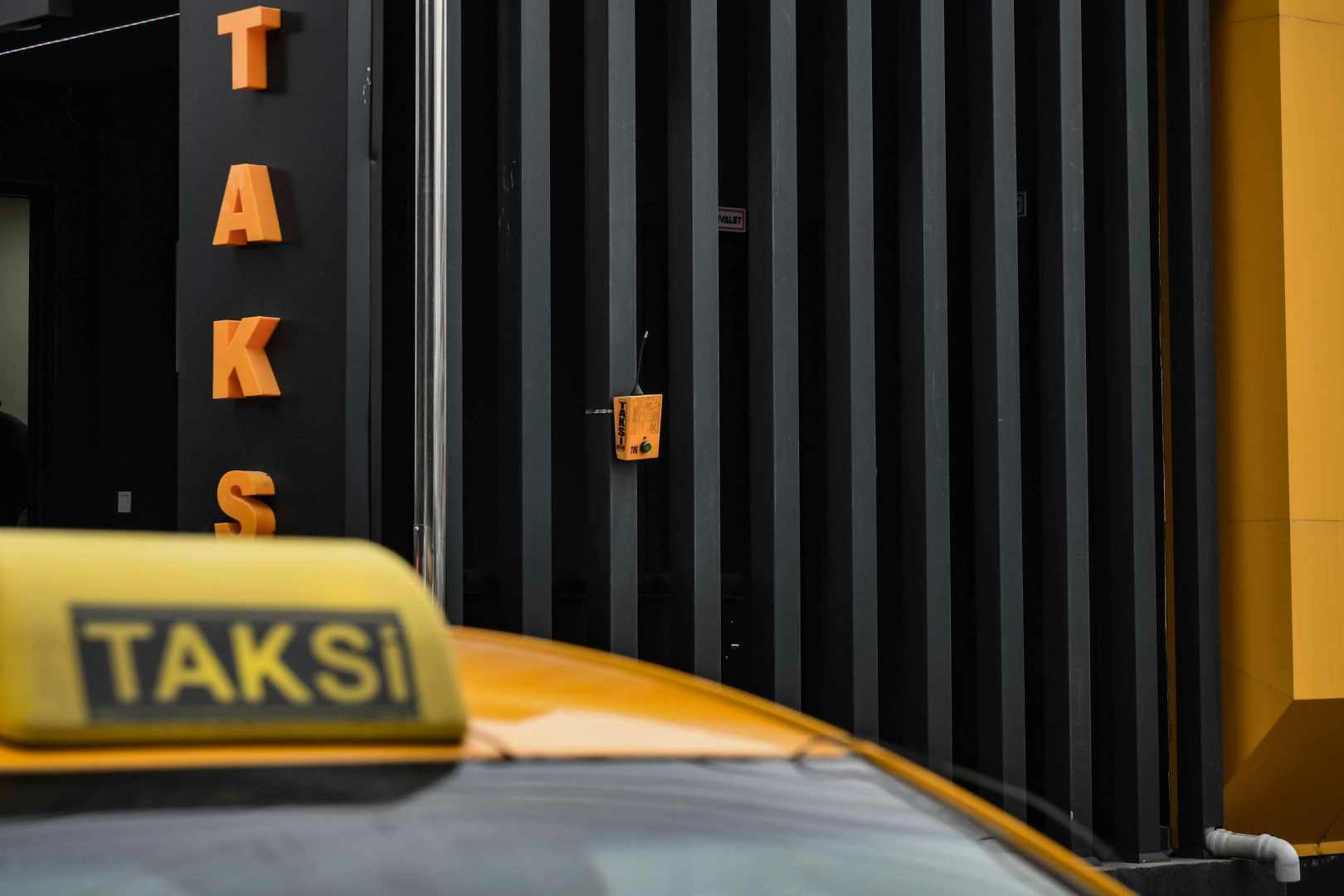 Ankara’da taksi durakları yenileniyor