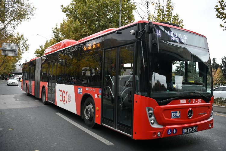 Ankara Büyükşehir Belediyesi, ulaşım zammını ilginç bir açıklamayla duyururken, yeni