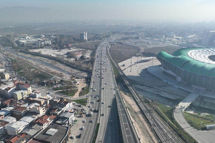 Bursa trafiğinin kilit noktalarından Acemler trafiğini rahatlatmak amacıyla Soğukkuyu Köprüsü