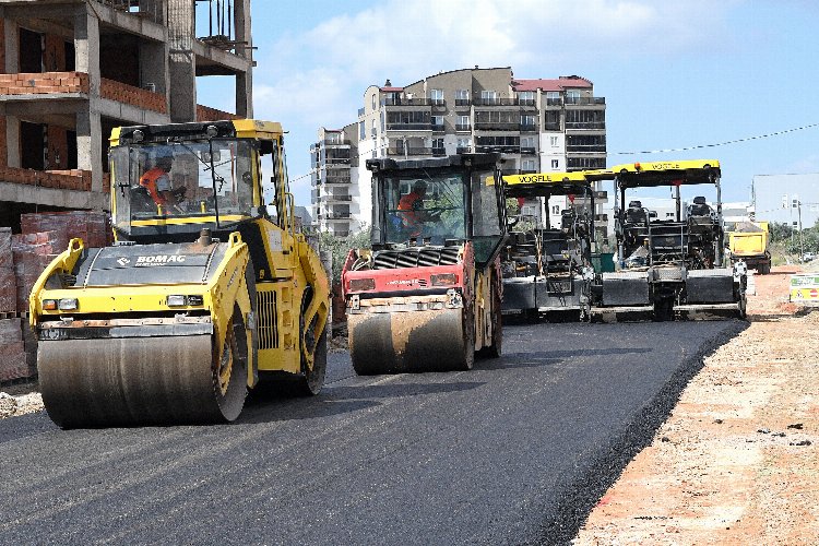 Bursa’da Osmangazi Belediyesi, 2022 yılında gerçekleştirdiği çalışmalarla ilçedeki 136 mahallenin