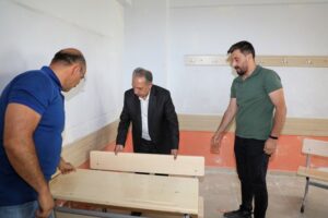 Kayseri’nin Talas Belediye Meclisi, belediyenin gerçekleştirdiği cami, okul ve aile