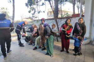 Muğla’da Milas Belediyesi Zabıta Müdürlüğü ekipleri, Sosyal Hizmetler Müdürlüğü ile