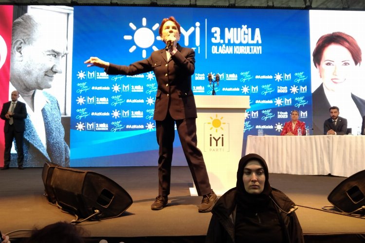 İYİ Parti Genel Başkanı Meral Akşener; partisinin il kongresi için