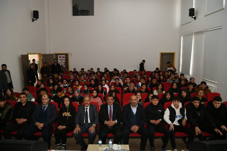 Malatya Büyükşehir Belediye Başkanı Selahattin Gürkan, Fuat Sezgin Anadolu Lisesi