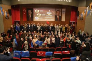 Kayseri Büyükşehir Belediye Başkanı Dr. Memduh Büyükkılıç, AK Parti Genel