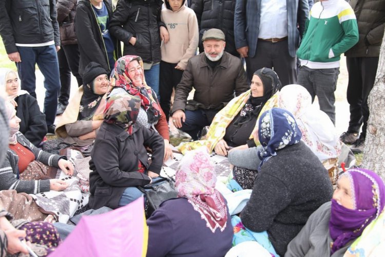 Kayseri Kocasinan Belediye Başkanı Ahmet Çolakbayrakdar, Yemliha ve Ebiç Mahallesinde