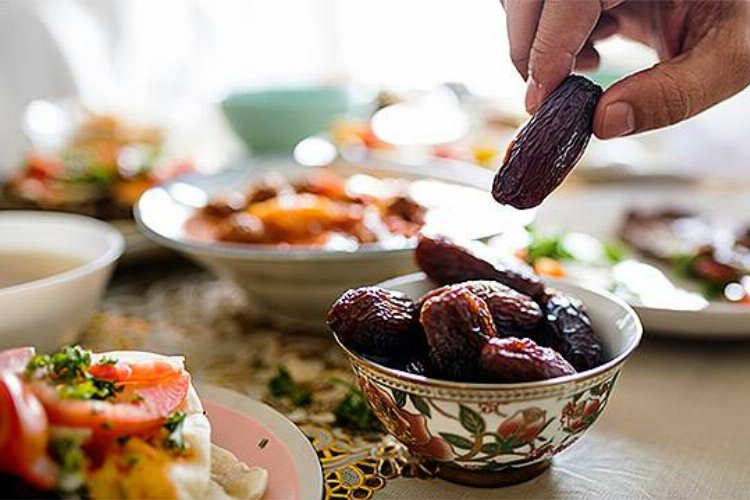 Ramazan ayında iftar ve oruçta tüketilecek besinler kadar sağlıklı oruç