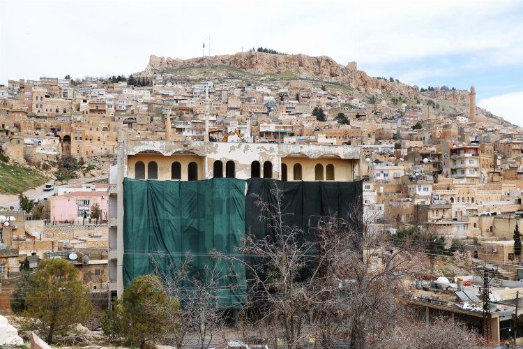 Mardin Valisi ve Büyükşehir Belediyesi Başkan Vekili Mahmut Demirtaş, tarihi