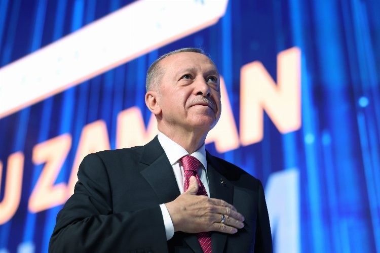 AK Parti’nin seçim beyannamesi Cumhurbaşkanı ve AK Parti Genel Başkanı