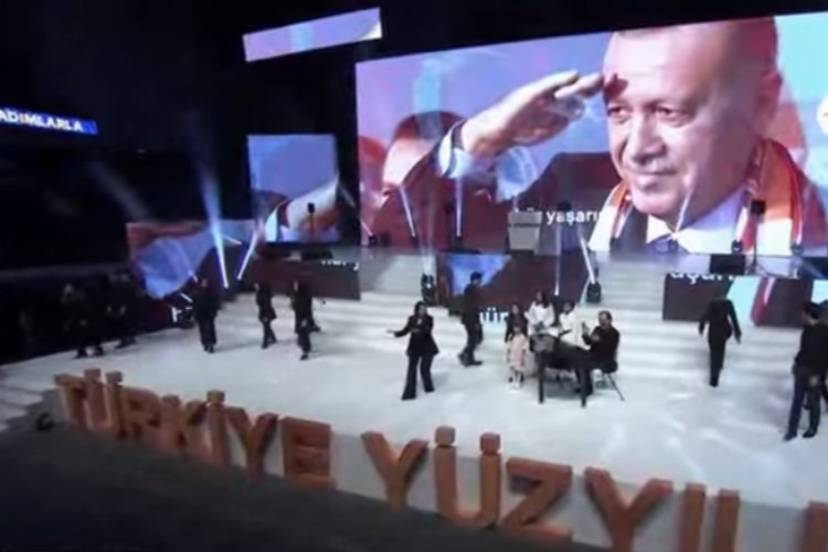 AK Parti’nin seçim beyannamesi Cumhurbaşkanı ve AK Parti Genel Başkanı