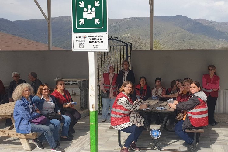 Bursa’da CHP Gemlik İlçe Başkanlığı, kadın kolu, gençlik kolu ve