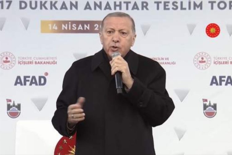 Diyarbakır’da afet konutları temel atma töreninde konuşan Cumhurbaşkanı Erdoğan, “Derdi