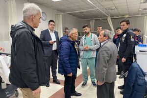 Kayseri Büyükşehir Belediye Başkanı Dr. Memduh Büyükkılıç, deprem bölgesi Malatya’dan