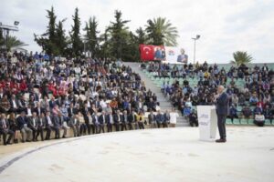 Adana Büyükşehir Belediye Başkanı Zeydan Karalar, Adana Büyükşehir Belediyesi çalışanlarının