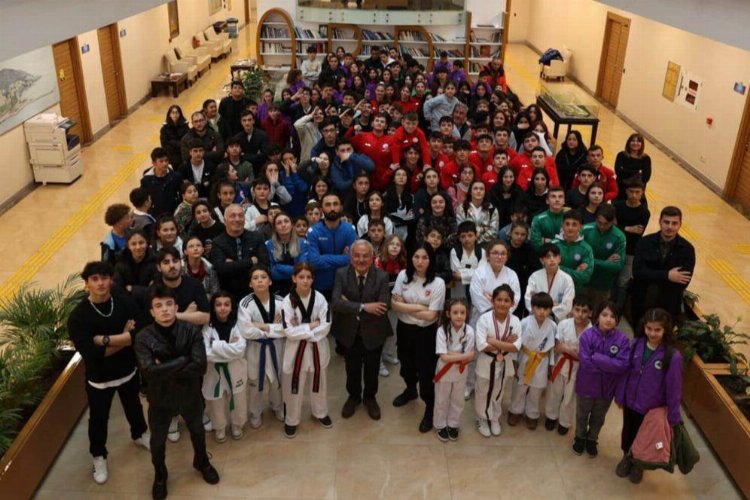 Ordu Büyükşehir Belediyesi, 62’si takım sporlarında, 64‘ü ise ferdi branşlarda