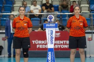 Geçen yıl EHF Kadınlar Avrupa Ligi Final Four’unda düdük çalarak