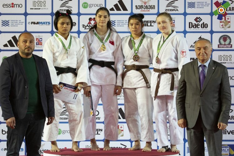 Konya Büyükşehir Belediyespor Judo Takımı sporcuları, Gürcistan’da gerçekleştirilen Ümitler Avrupa