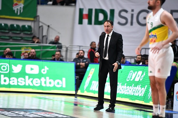 Frutti Extra Bursaspor ile Play-Off sertliğinde bir maç oynadıklarını belirten