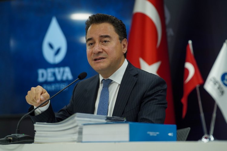 DEVA Partisi Genel Başkanı Ali Babacan, ekonomi gündemiyle genel merkez