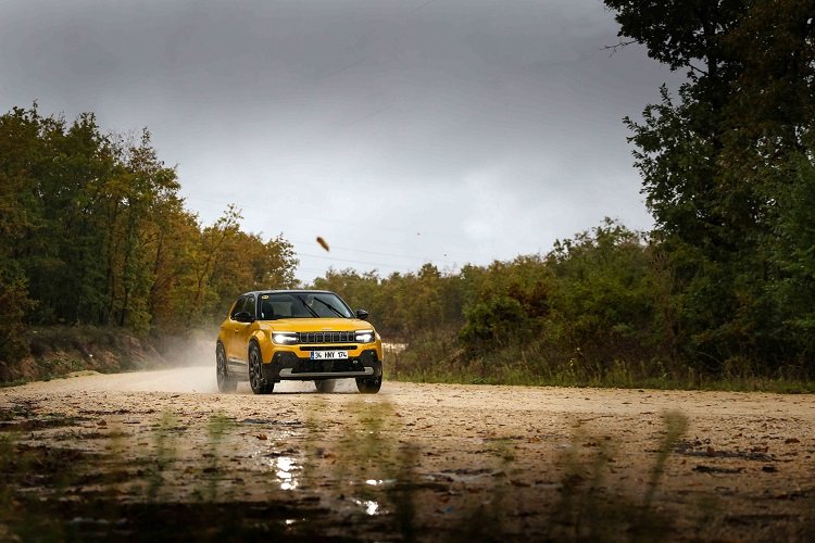 Avrupa’da Yılın Otomobili (COTY- Car of the Year) seçilen Jeep