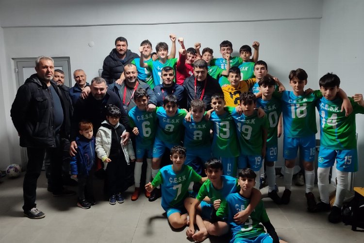 Çayırova Belediyesi Eğitim ve Spor Kulübü (ÇESK) U-14 Futbol Takımı,