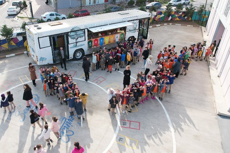 Çayırova Belediyesi Mobil Atık Getirme ve Gezici Eğitim Aracıyla, Fuat