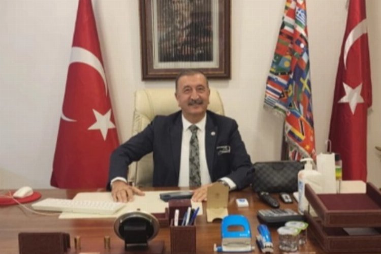 Anadolu Birliği Partisi (ABP) Genel Başkanı Bedri Yalçın, Ankara’da simide