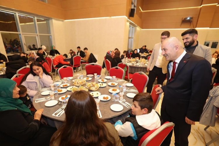 Gebze Belediye Başkanı Zinnur Büyükgöz; anneleri veyahut babaları ebediyete irtihal