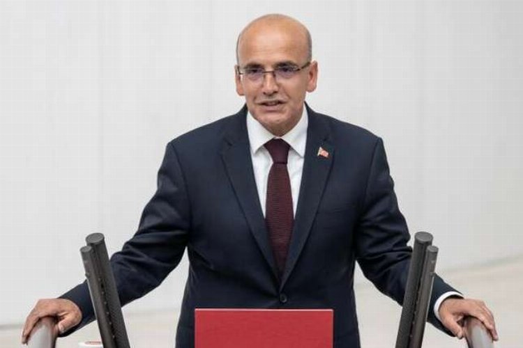 Hazine ve Maliye Bakanı Mehmet Şimşek, borçlanma faiz oranlarının düşüşe