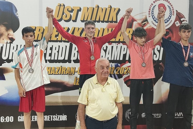 Kayseri Kocasinan Belediyesi Spor Kulübü oyuncusu Muhammet Ali Tayyar, Türkiye