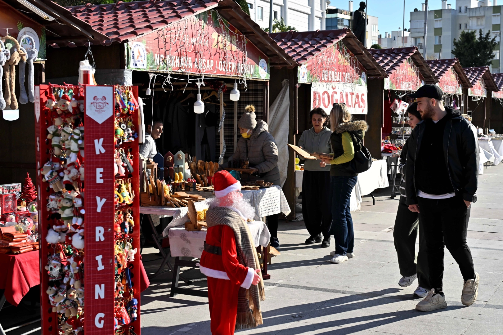 Antalya’da Muratpaşa Belediyesi ve Adalya Vakfı işbirliğiyle bir yılbaşı klasiği