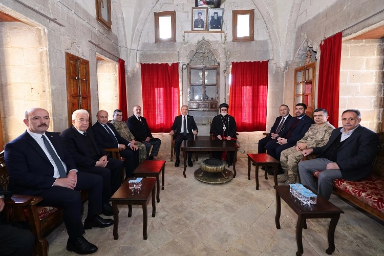 Mardin Valisi ve Büyükşehir Belediye Başkan Vekili Tuncay Akkoyun, Doğuş