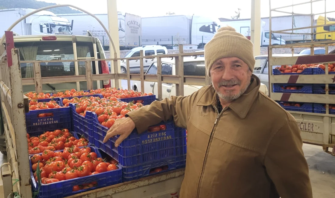 Muğla Büyükşehir Belediyesi, hâl esnafı ve üretici arasında köprü olarak