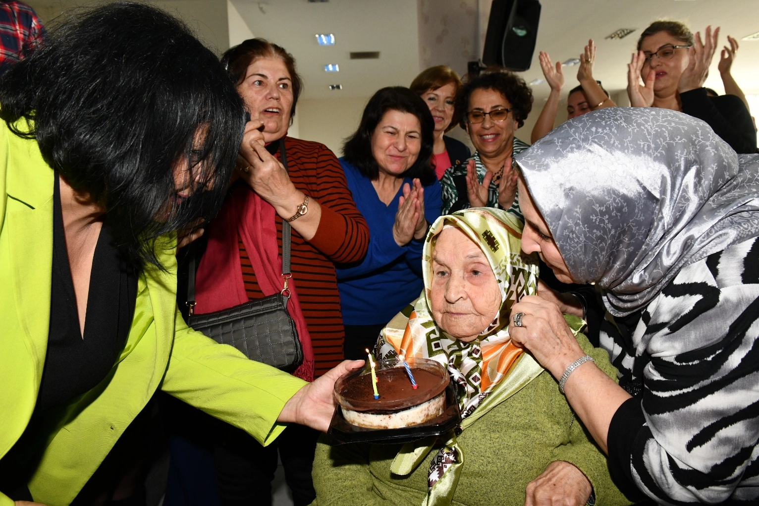 Çiğli Belediyesi, kadınlara yönelik unutulmaz bir etkinliğe ev sahipliği yaptı.