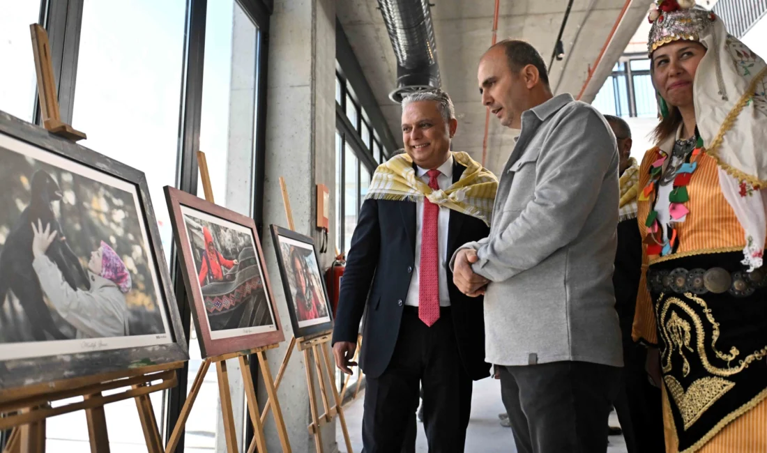 Antalya Muratpaşa Belediye Başkanı Ümit Uysal, 7. Antalya Yörük Çalıştayı’nda,