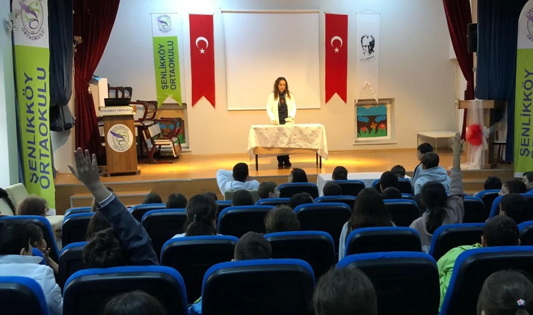 Sağlık ve eğitim konularında çalışmalarına hız kesmeden devam eden Bakırköy