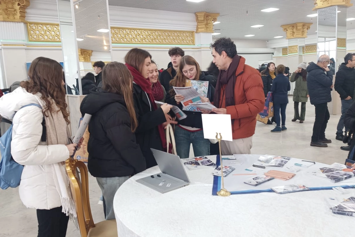 Edirne Keşan 3.Üniversite Tanıtım ve Kariyer Günleri Bendis Otel A.V.M.