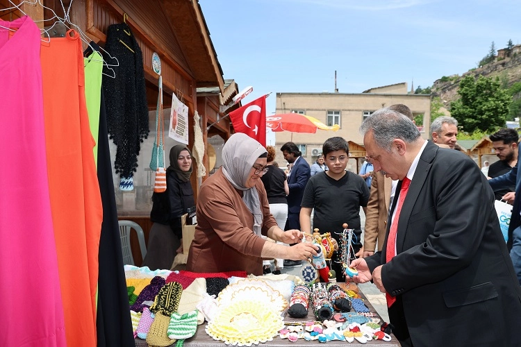 Kayseri Talas yılın ilk ayına “Maharetli Eller” ile giriş yapıyor.