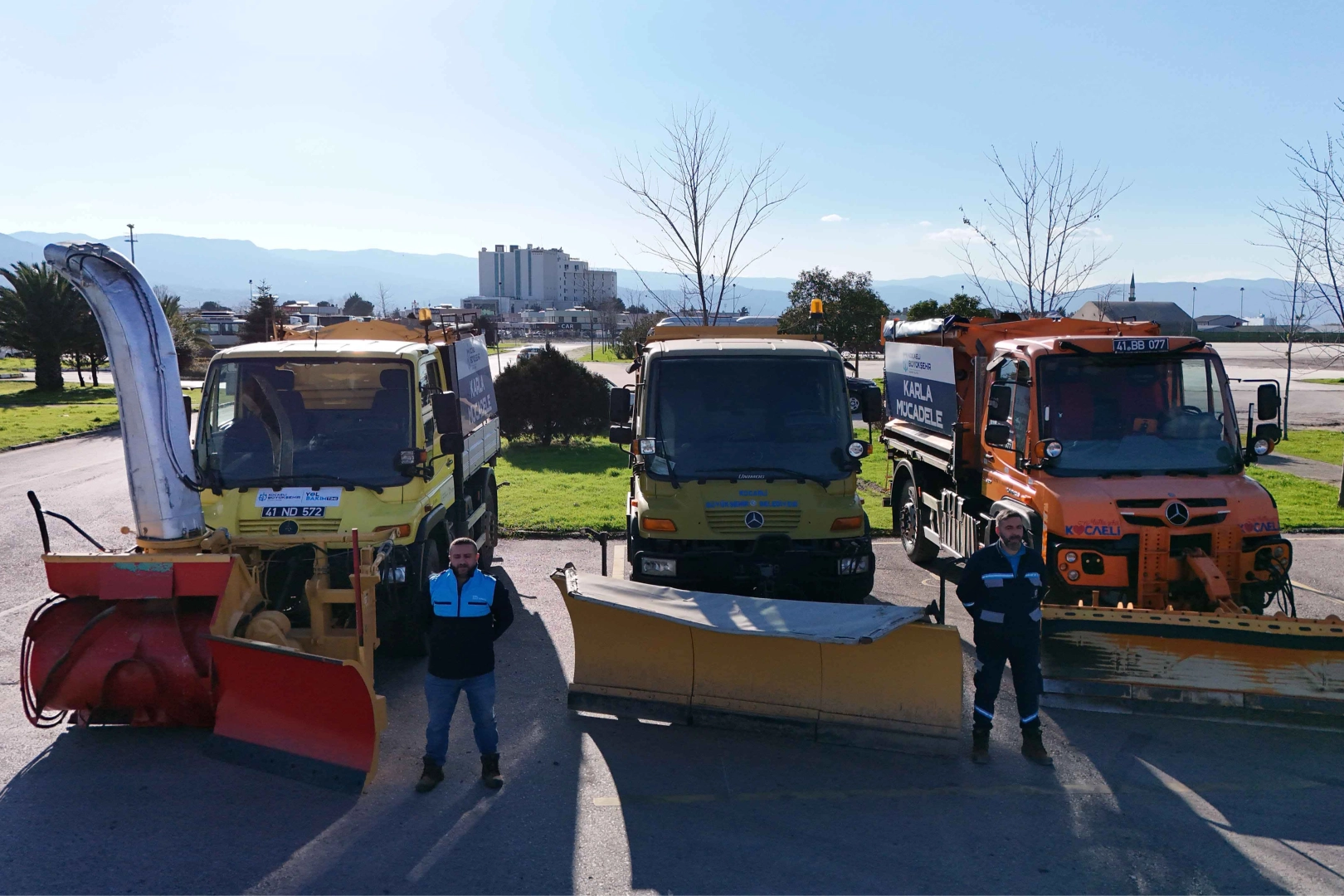 Kocaeli Büyükşehir Belediyesi, belediyecilik hizmetlerinin aksatılmadan yürütülmesi hedefiyle araç filosunu