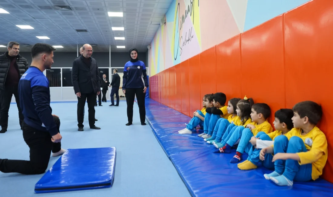 Konya’da Selçuklu Belediye Başkanı Ahmet Pekyatırmacı, Selçuklu Belediyesi Kış Spor