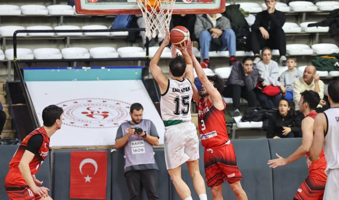 Erkekler Basketbol 2. Ligi’nde mücadele eden Büyükşehir Basketbol takımı, 12.